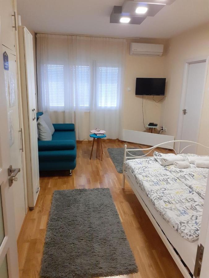 Apartment Marija เบลเกรด ภายนอก รูปภาพ
