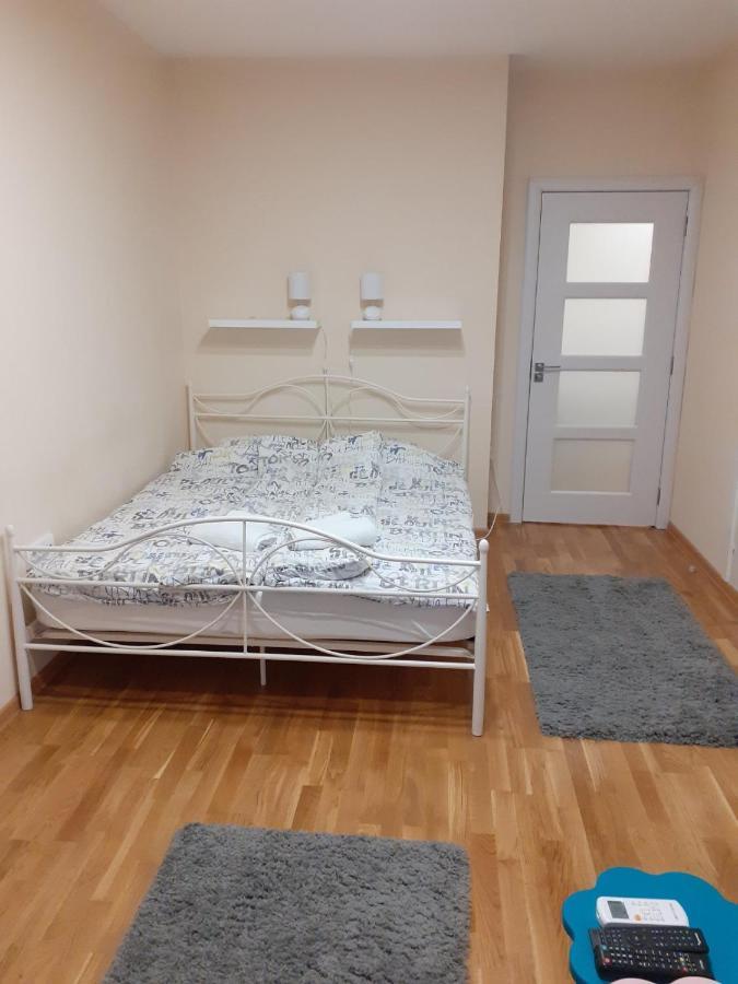 Apartment Marija เบลเกรด ภายนอก รูปภาพ
